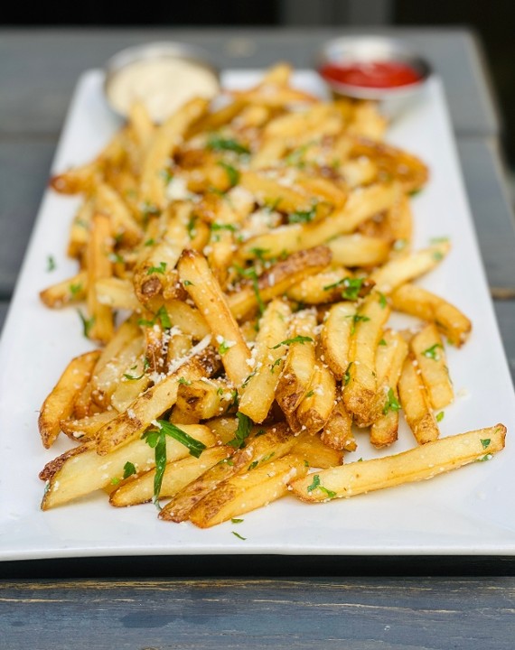 PARMESAN TRUFFLE FRIES