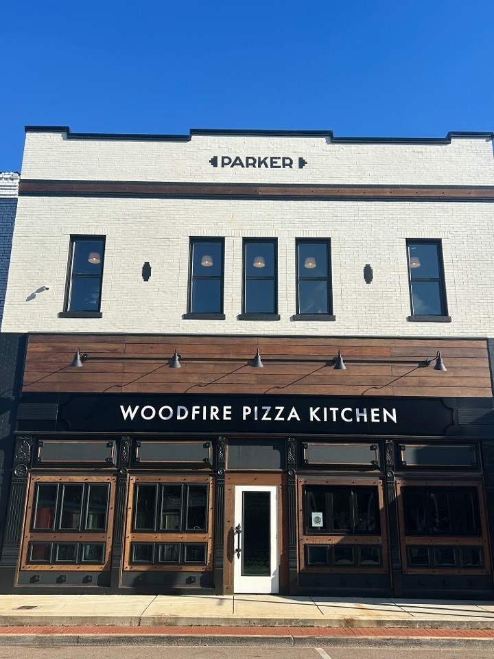 Woodfire Pizza Kitchen 230 S Lindell Street