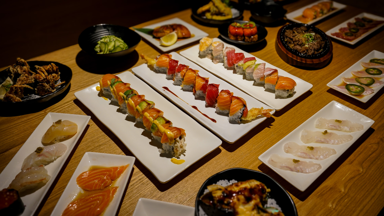 Eat's AYCE Sushi Alhambra 17