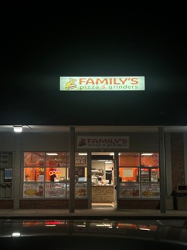Family's Pizza & Grinders 352 Hartford Turnpike