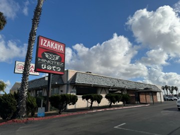 Hinotez 7947 Balboa Ave
