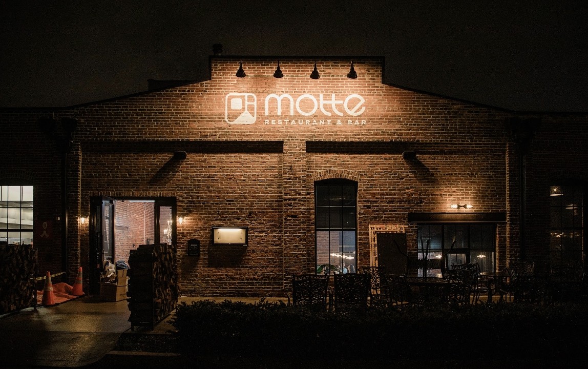 Motte Restaurant & Bar Motte - 1 North Haven Street Building E