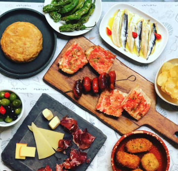 Tomino Taberna Gallega