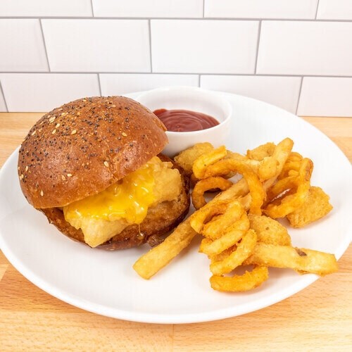 Kid's Fish Filet Sandwich w/ Fries