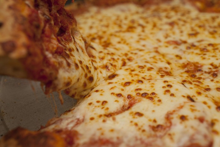 LG Build Your Own Cheese Pizza