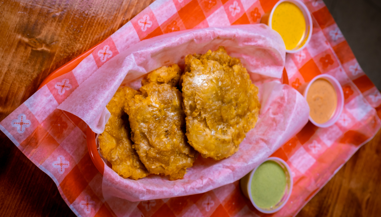Fried green plantains/Tostones