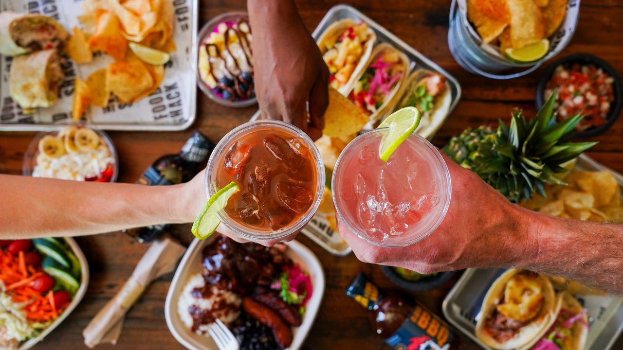 The Red Parrot Restaurant 348 Thames St