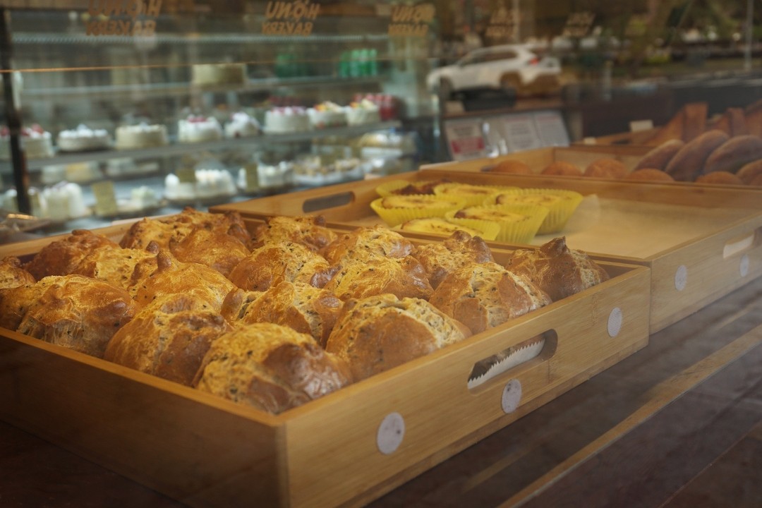 Honu Bakery | South King Street