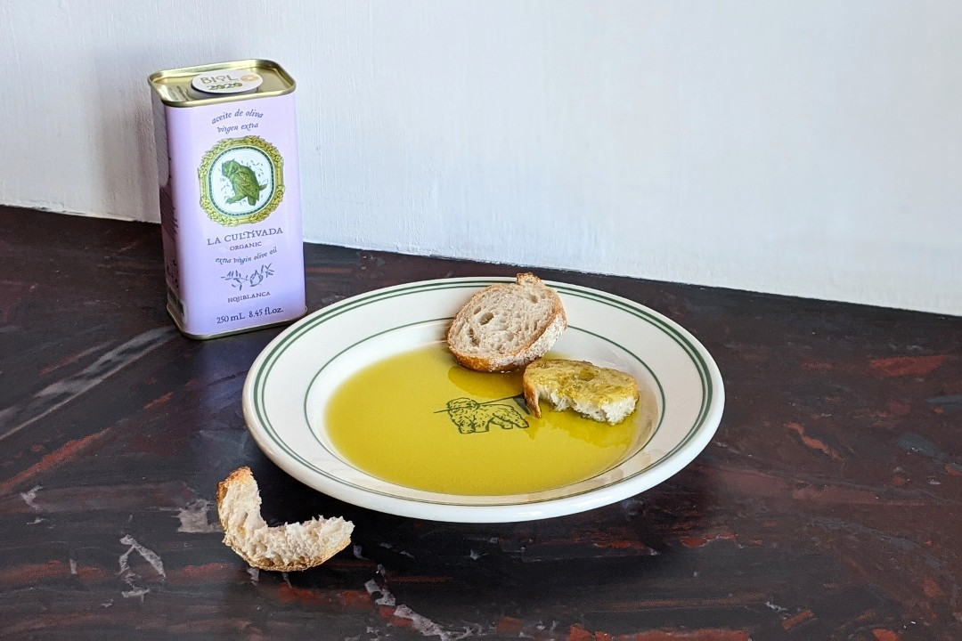 La Cultivada Organic Hojiblanca Extra Virgin Olive Oil 250mL