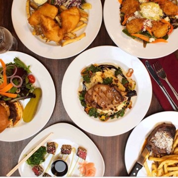 Chira's Restaurant & Catering