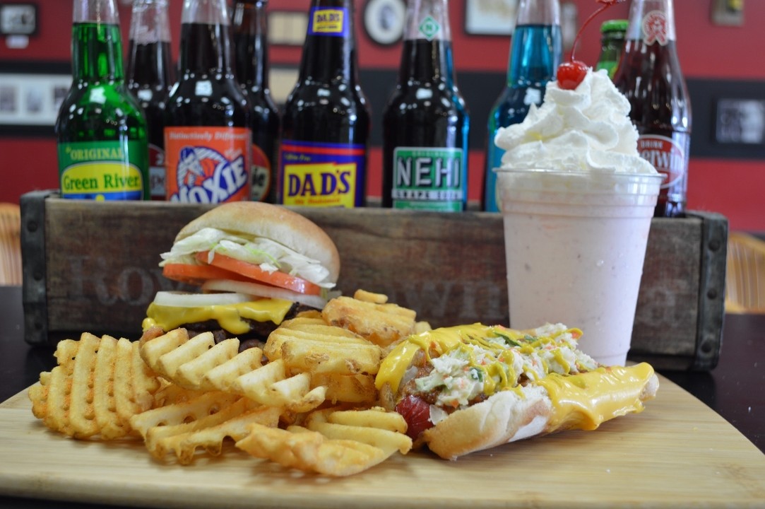 Corbett's Burgers & Soda Bar - Holly Springs 7224 GB Alford Hwy