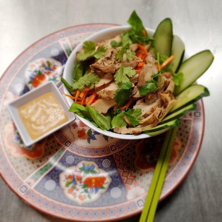Banh Mi  Chicken SALAD