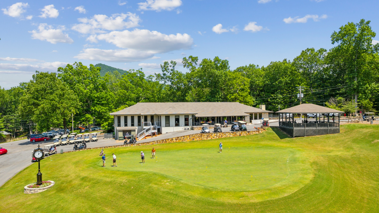 The Tavern at the 19th Hole 1885 Little Pine Mountain Rd