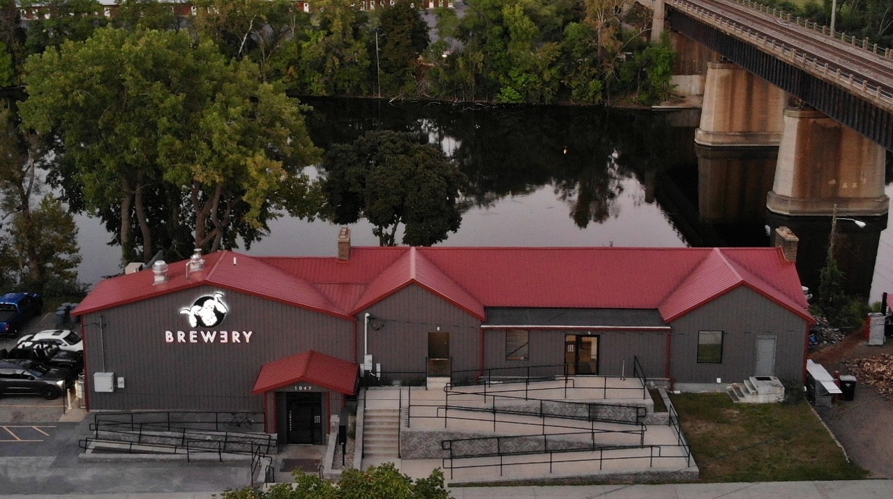 Crooked Ewe Brewery & Ale House
