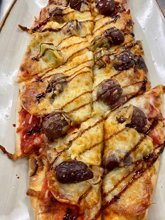 Mediterranean Pizza