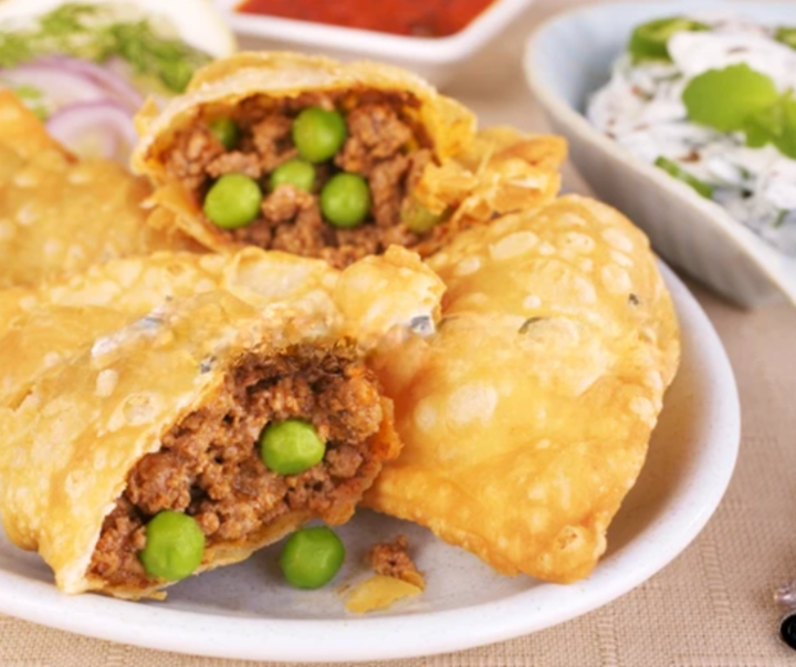 LAMB KEEMA SAMOSA (2 pcs)