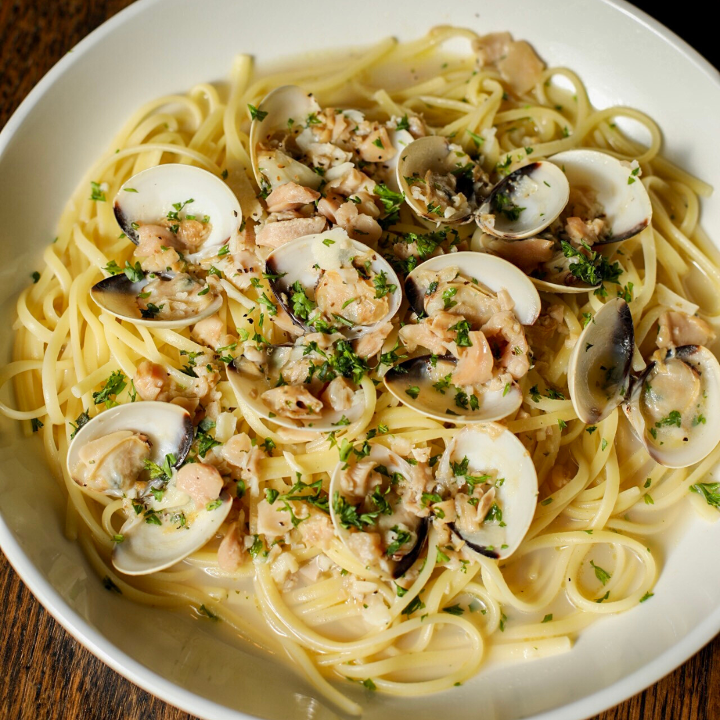 Linguine with White Clam