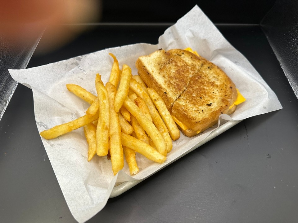 Kids - Grilled Cheese w/fries