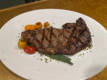 The White Horse Grill 1100 Arizona 260 Suite 21