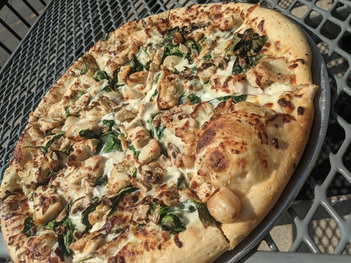 Garlic & CHICKEN Pizza