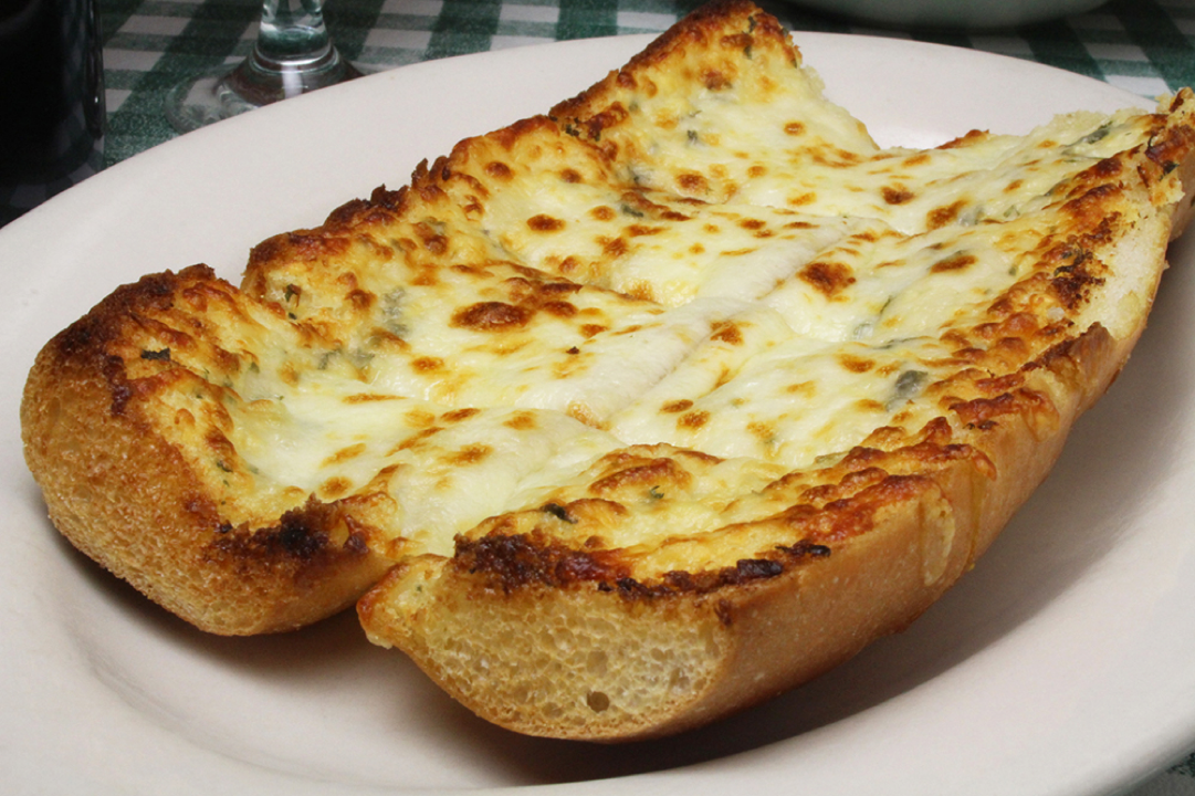 Garlic Bread Parmigiana