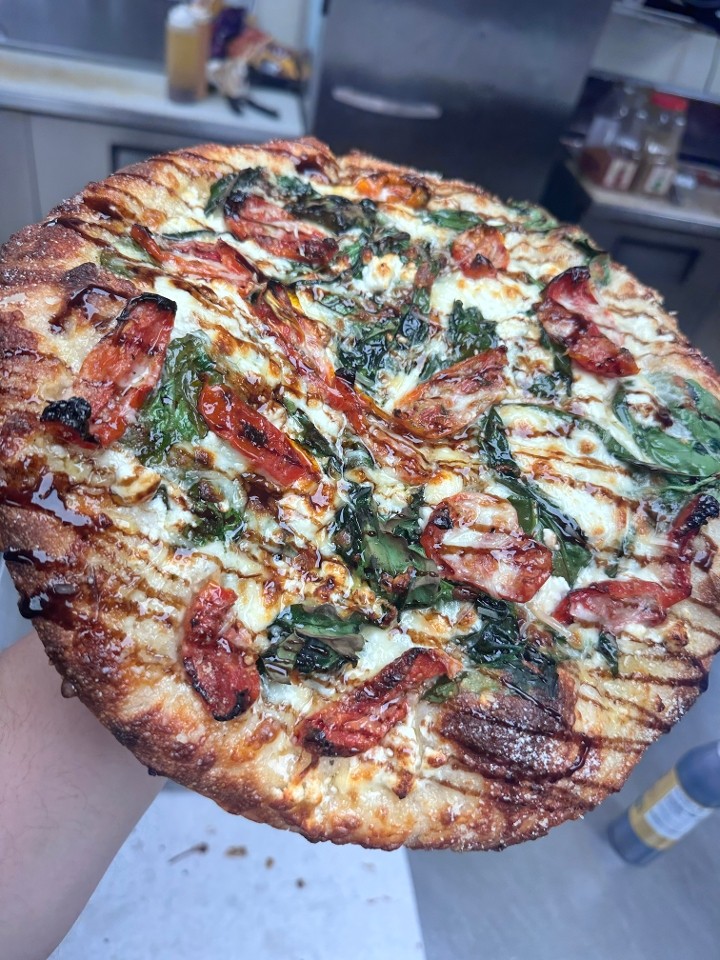 Large Galaxy Greens Pizza