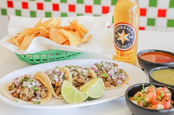 Super Burrito & Taqueria Woodland