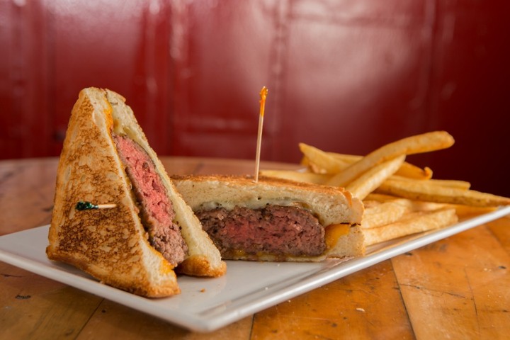 GRILLED CHEESE BURGER