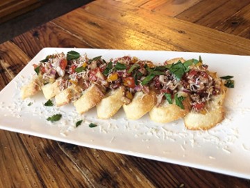 Papio's Food and Spirits