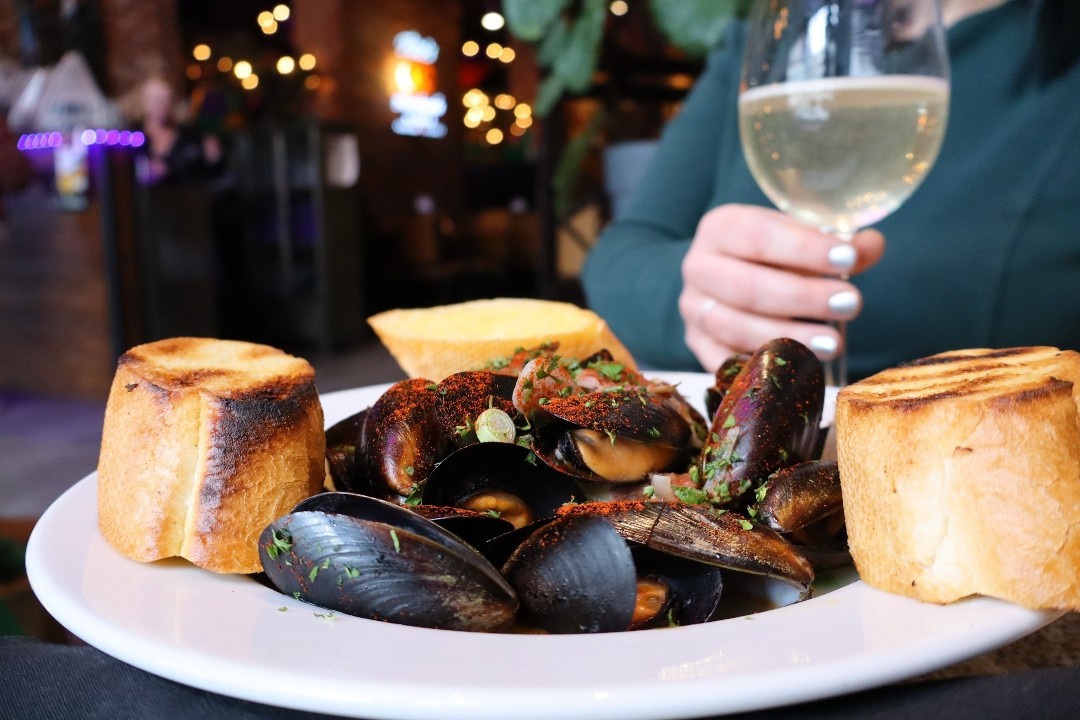 Mouth of the South Lakeside Hills new 16909 Lakeside Hills Plaza Mouth of the South Lakeside Hills new 16909 Lakeside Hills Plaza