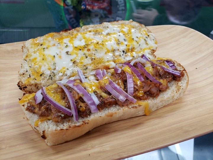 BBQ Pulled Pork Grinder