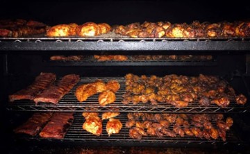 Deet's BBQ - Maumee