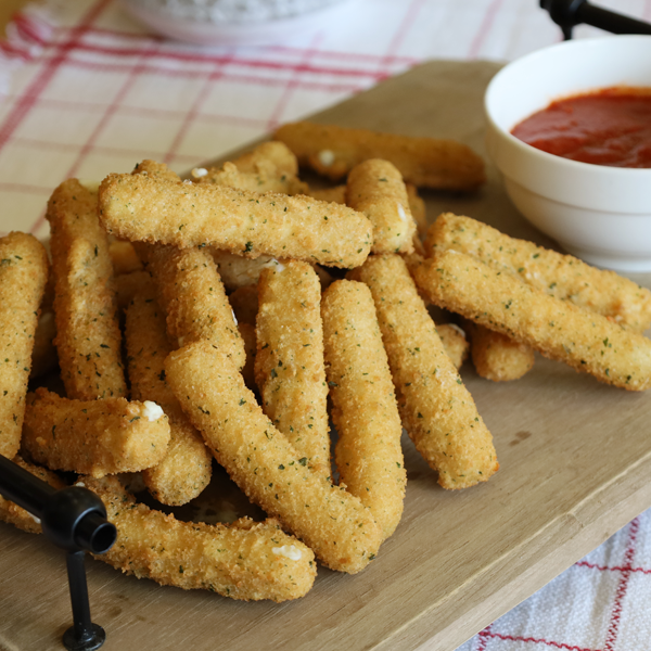 Family Mozzarella Sticks (Serves 4-6)