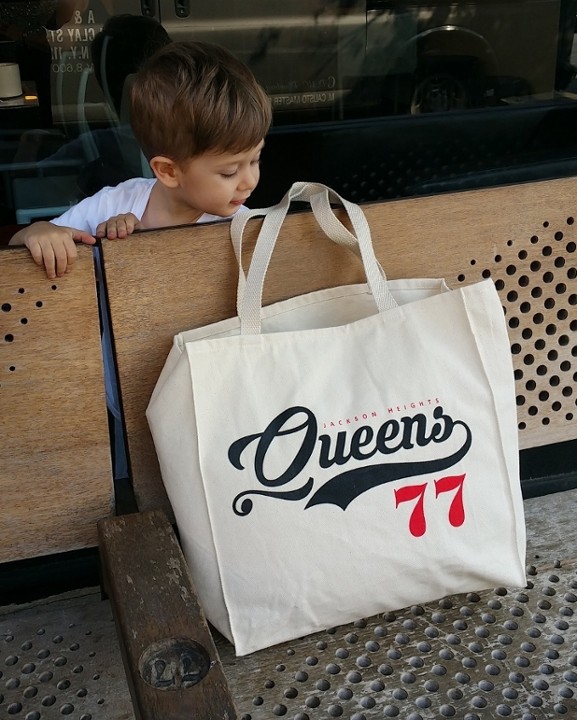 Queens 77 Tote