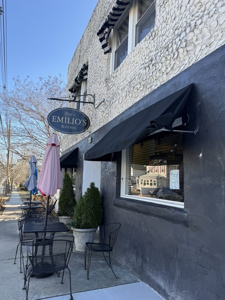 Emilio's Kitchen 77 Center Avenue