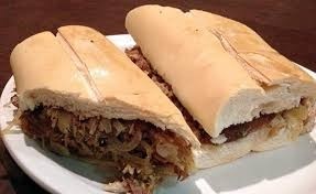 Pan Con Lechon