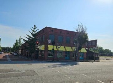Beamies at the River 865 Reynolds Street