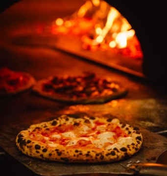 Bella Luna Wood-Fired Pizza
