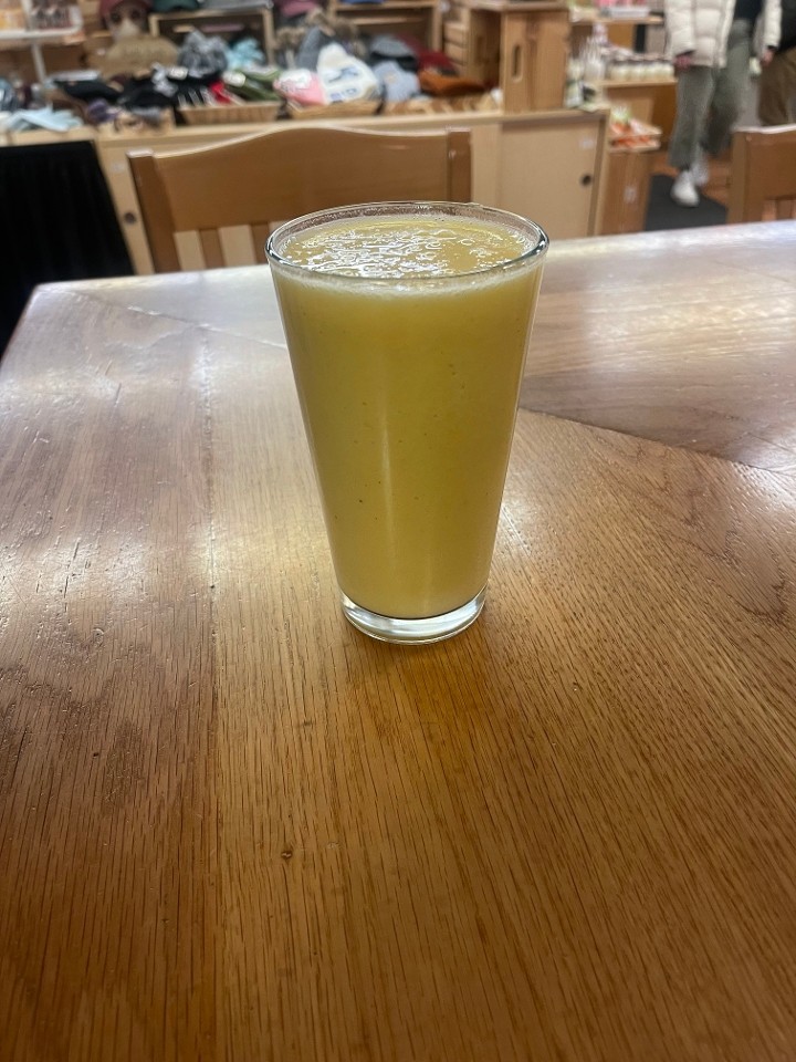 Geoff's Ginger Pineapple Smoothie