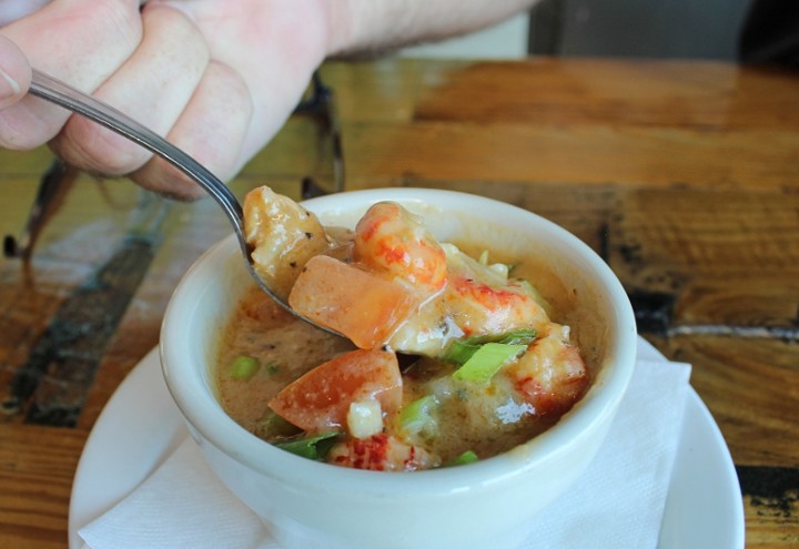 Cup Crawfish Etouffee