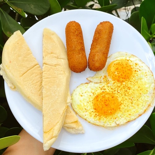 #3 Dos Croquetas + Eggs + Tostada