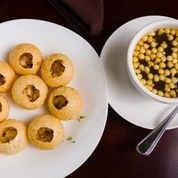 Delhi Waale Gol Gappe