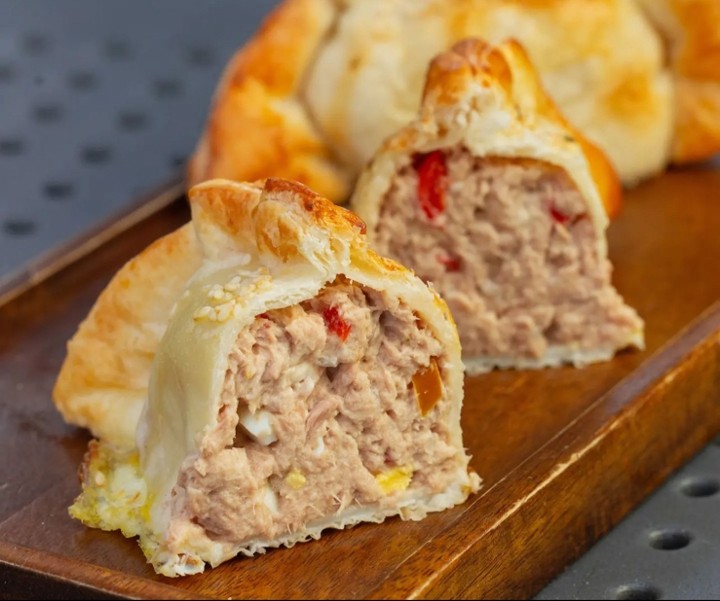 Tuna Empanada