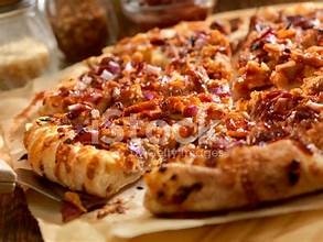 THE CHARLESTON Your Choice of BBQ Base,(Regular, Sweet or Spicy), Mozzarella, Pulled Pork, Bacon & Cheddar