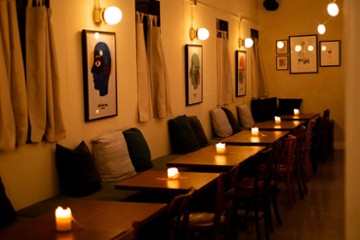 Buvons Wine Bar 1145 + 1147 Loma Avenue