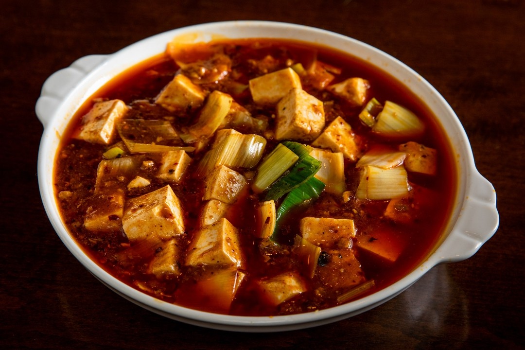 麻婆豆腐 Mapo Tofu w/Minced Pork (7)