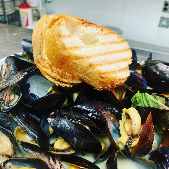 Mussels White