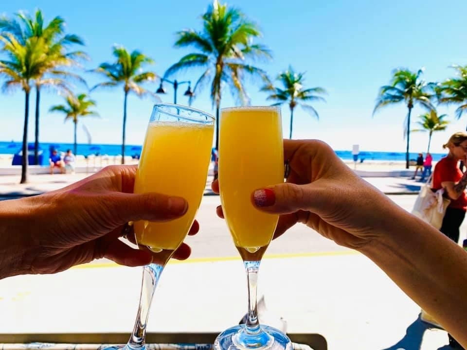 411 South Bar & Grill