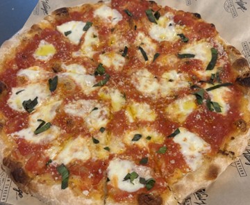Firebird Pizza & Chicken 1 Forest St