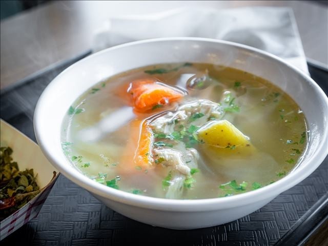 Caldo De Pollo